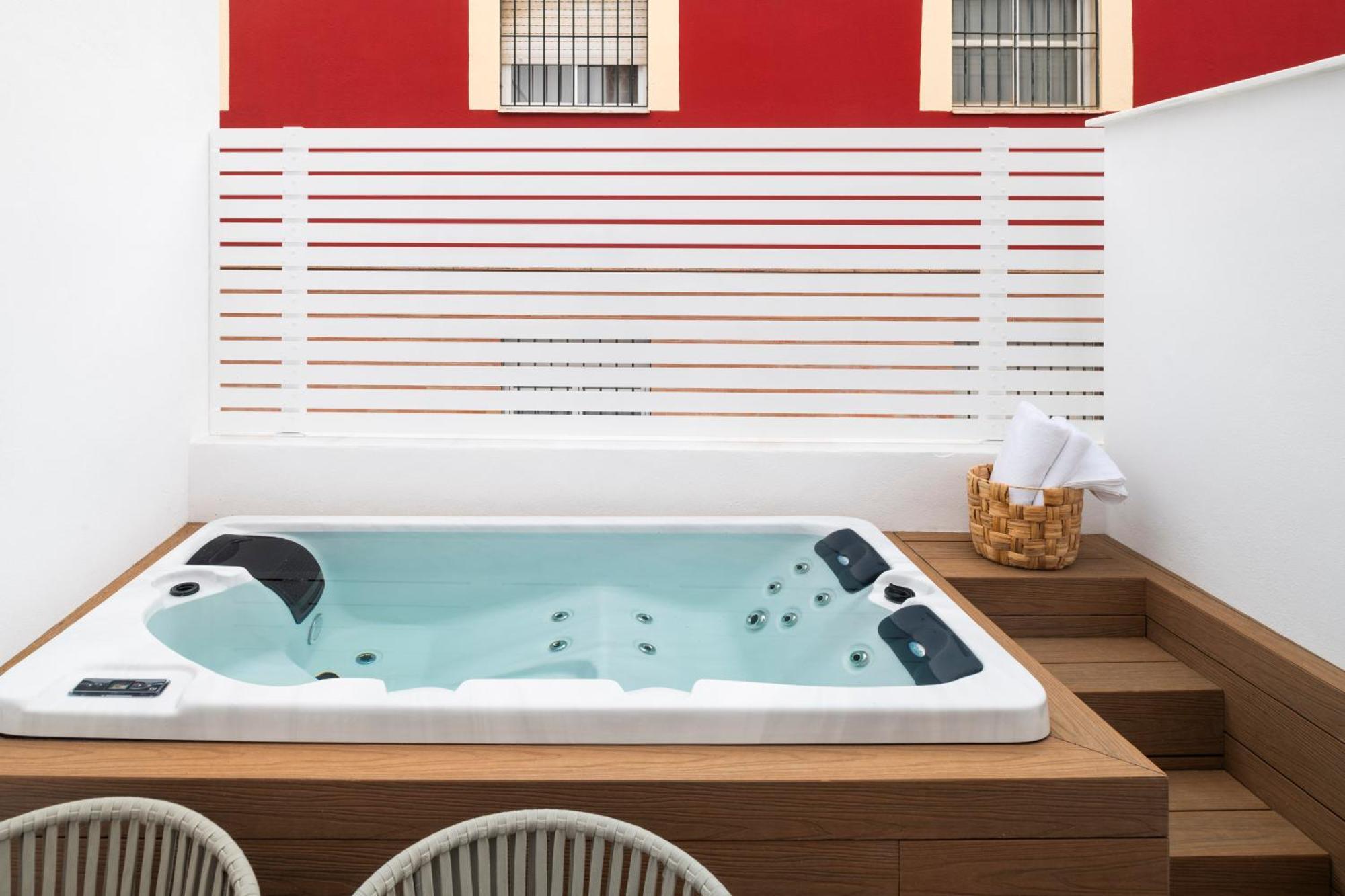 סביליה Magno Apartments Santa Clara - Private Terraces With Jacuzzi מראה חיצוני תמונה